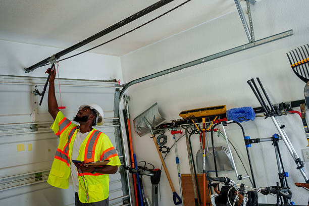 Professional Garage Door Installation technician working in Okeechobee County County, FL